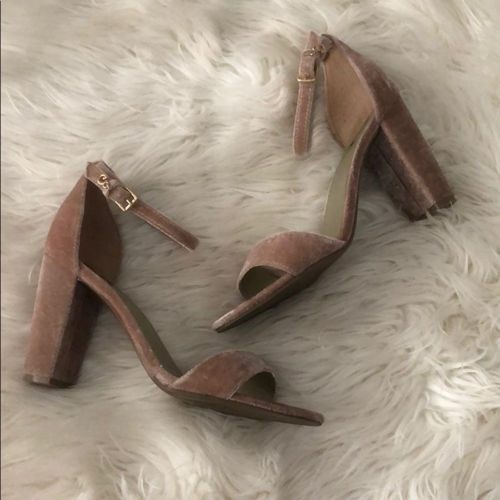 GbyGuess size 8 shoes